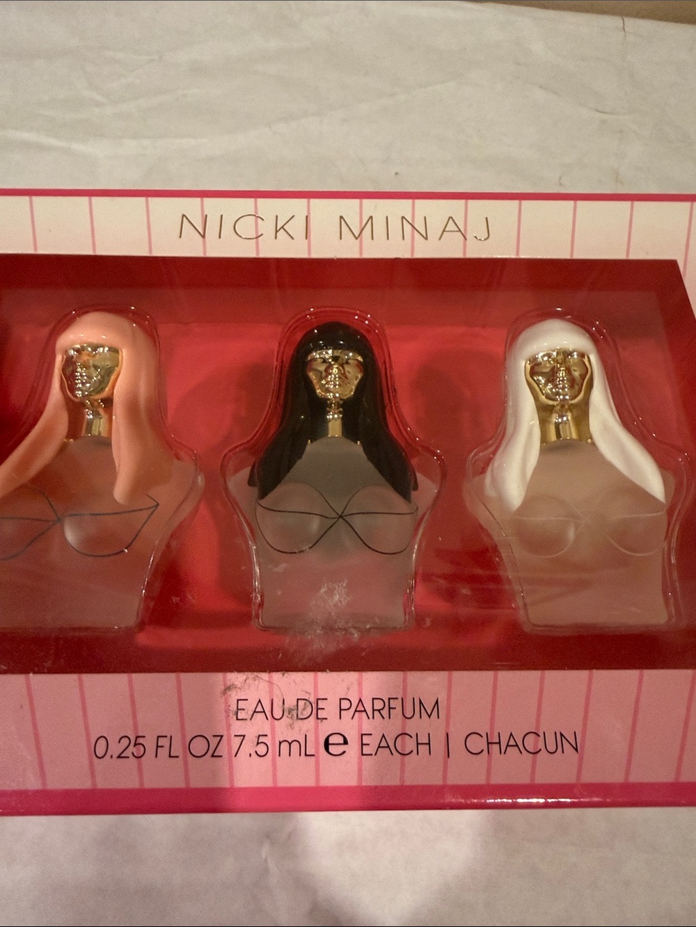 🩵Nicki Minaj Mini Perfume Trio - Pink, Black, White Bottles - Picture 7 of 8